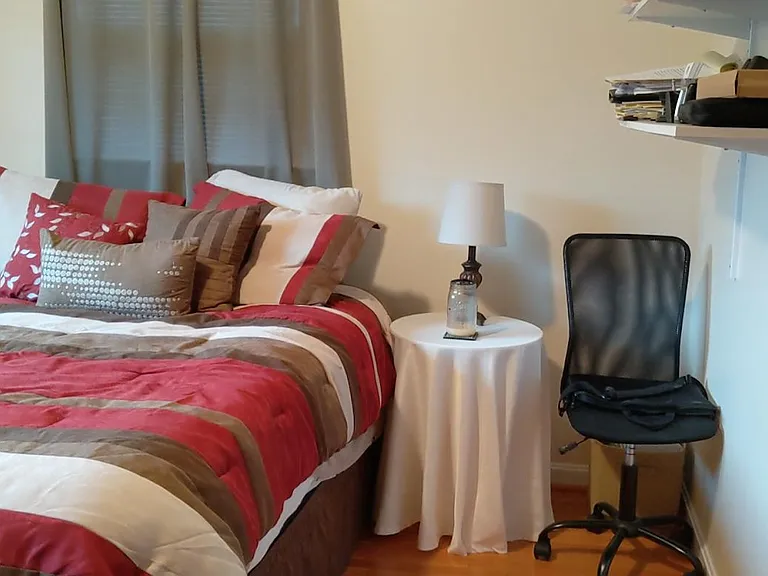 1st bedroom