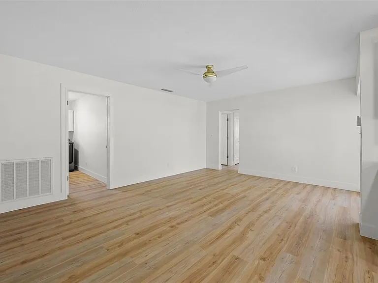 5700 Bayou Grande Blvd NE — Photo 12