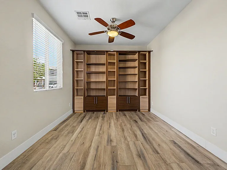 3777 Toscanella Ave — Photo 27