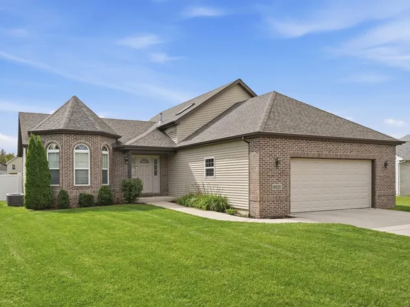 6828 Wallace St, Merrillville, IN 46410