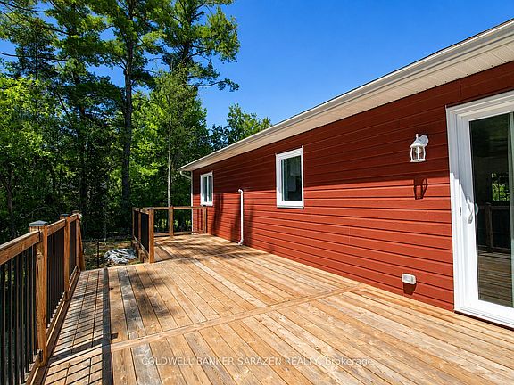 5th image of 2981 White Lake Rd