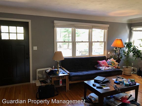 3rd image of 1355 Griffin Ave