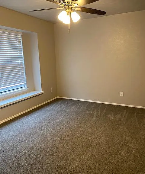 Forest Creek Dr — Photo 13