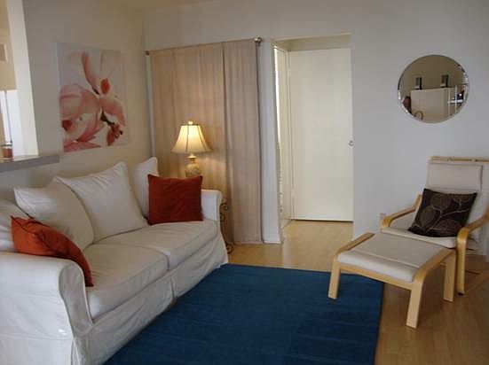 4th image of 11938 Dorothy St APT 3