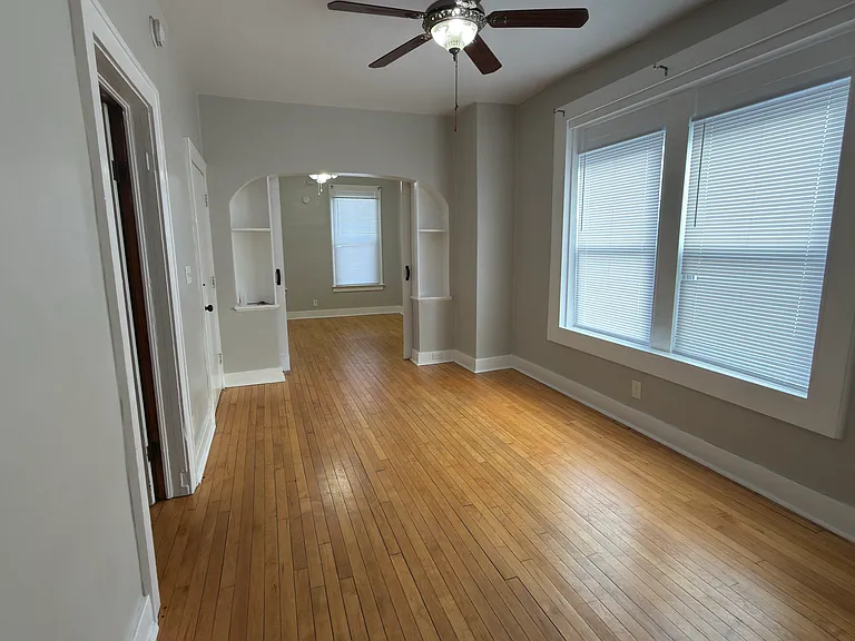 657 Bedford St — Photo 21