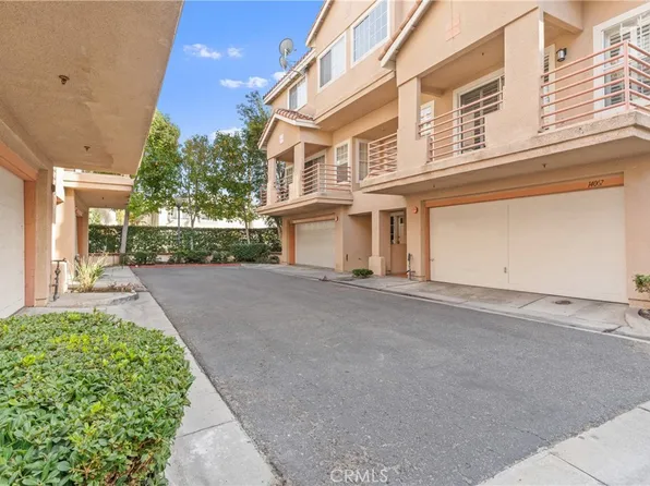 14067 Lemoli Ave, Hawthorne, CA 90250