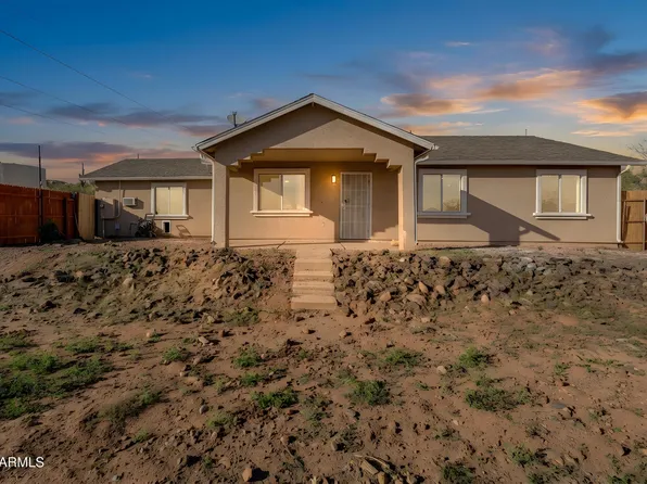 33665 S INCLINE Drive, Black Canyon City, AZ 85324