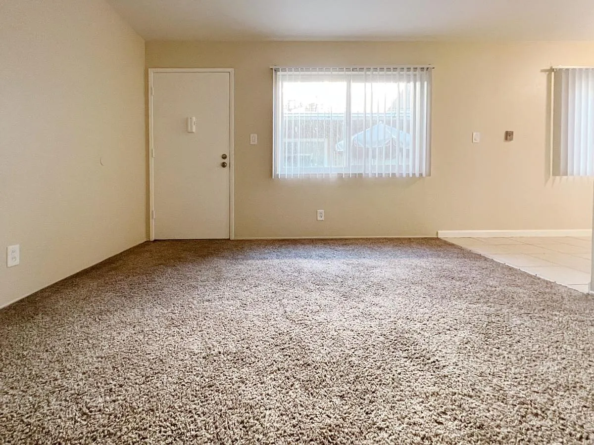 3rd St. Apartments — Photo 4