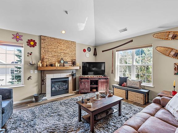 3rd image of 5639 Longford Ter APT 204