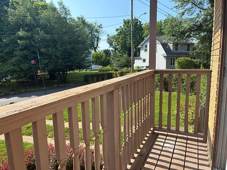 45 Ocean Rd #1 — Photo 13