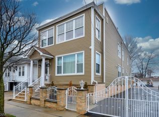 29 Columbus St, Bloomfield, NJ 07003