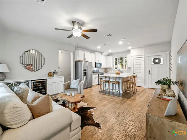 1708 Loyal Friend Dr Unit 46, Leander, TX 78641