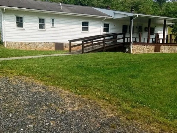 10327 NC Hwy 16 N Highway, Grassy Creek, NC 28631