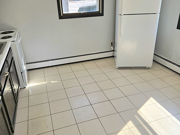 5th image of 270 Washington Blvd