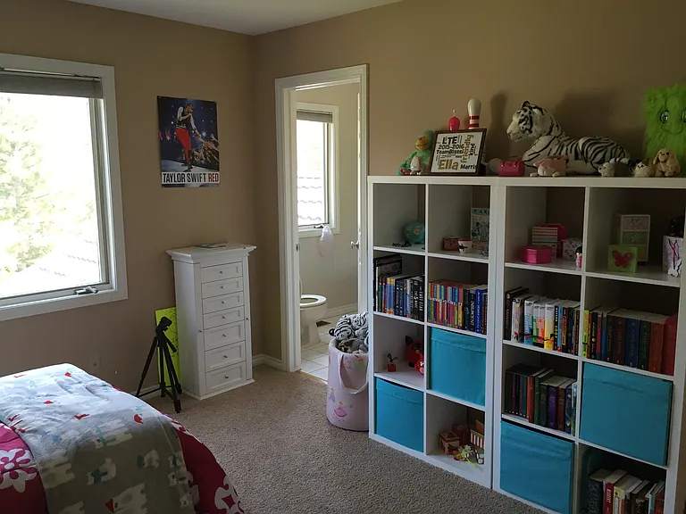 Guest bedroom upstairs