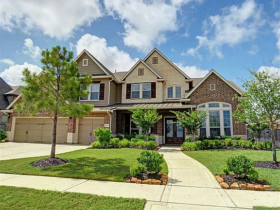 2nd image of 25215 Springwood Lake Dr