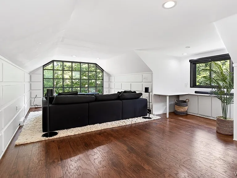 11 Chase Rd — Photo 35