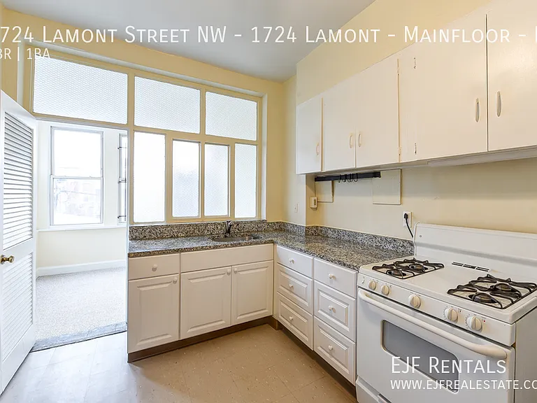 1724 Lamont St NW #MAINFLOOR — Photo 5