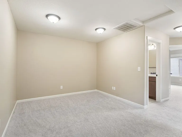 2617A NE 131st Ct — Photo 10