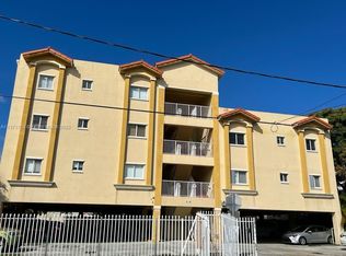 218 SW 8th Ave APT 202, Miami, FL 33130