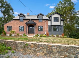 6 Lovis Ave, Wakefield, MA 01880