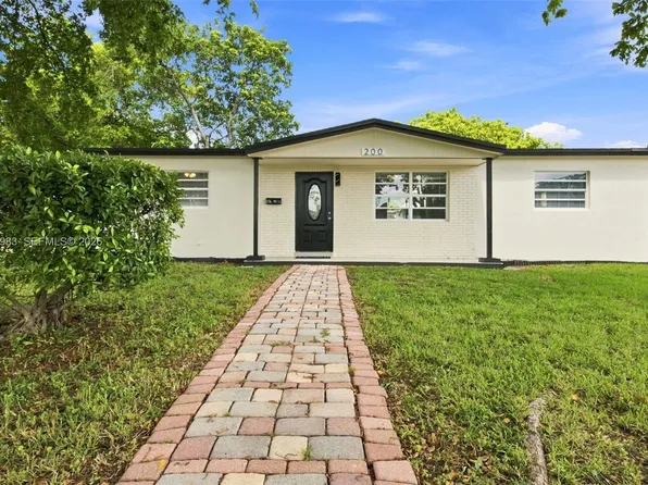 200 N 69th Ter, Hollywood, FL 33024