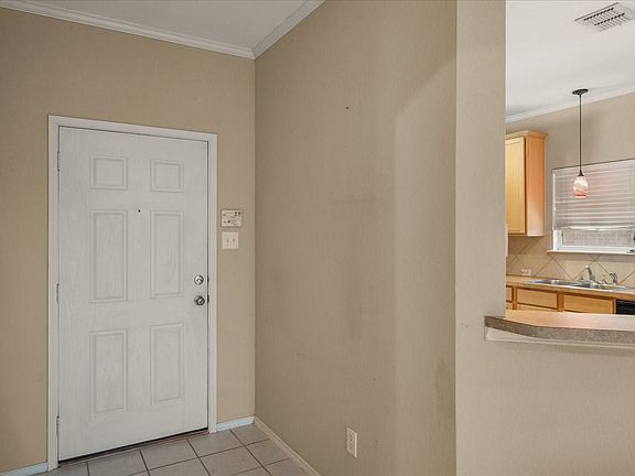 4th image of 5817 Quicksilver Dr