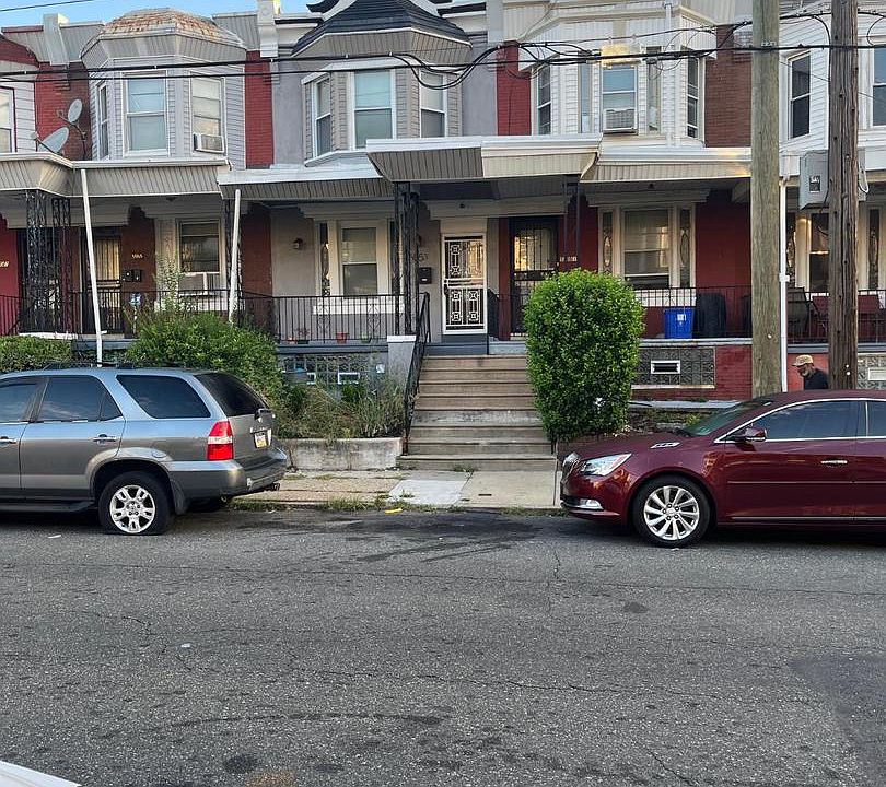 1st image of 5553 Larchwood Ave
