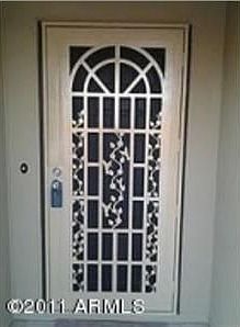 4th image of 2135 E Oxford Dr