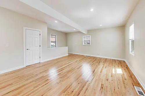 2233 W Armitage Ave #CH Photo 1