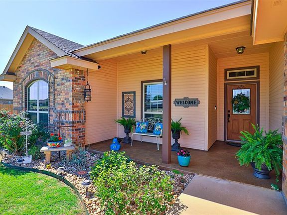4th image of 217 Peach Blossom Dr