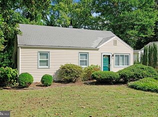 1919 Anderson Rd, Falls Church, VA 22043