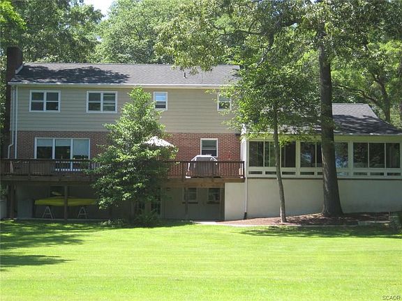 2nd image of 27383 Blue Heron Dr