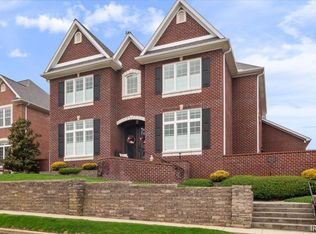 8077 Wyngate Cir, Newburgh, IN