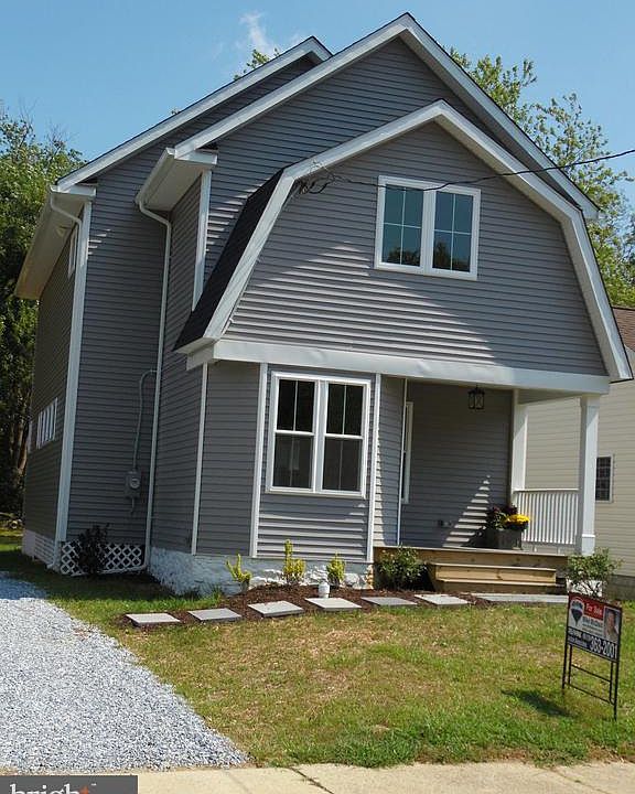 1st image of 217 Whiteland Ave