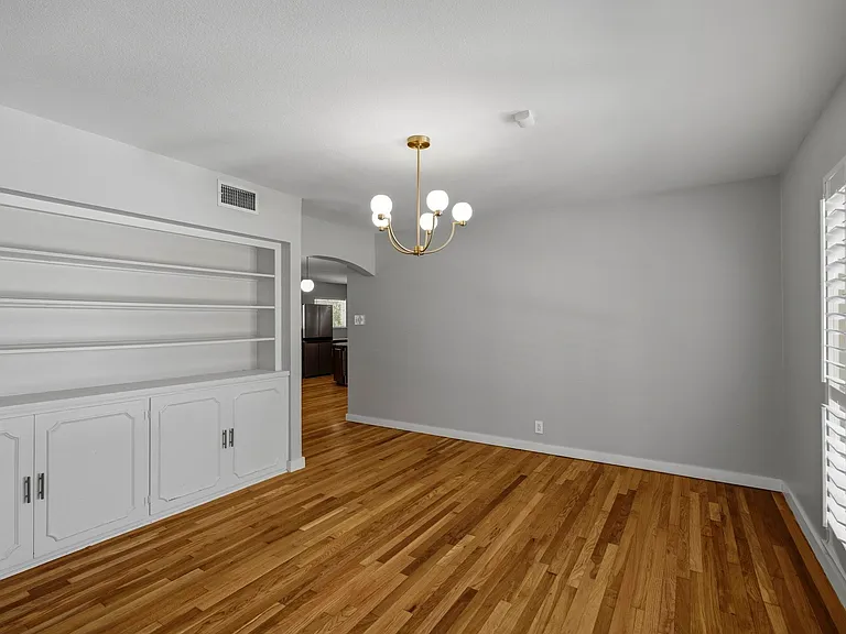 3206 Albin Dr — Photo 6