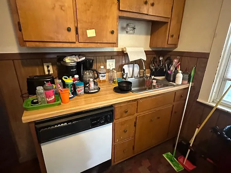 10-12 Philbrick St — Photo 14