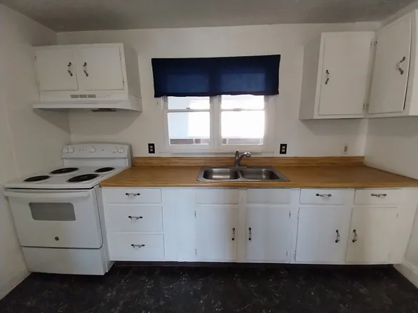 5133 Baskerville St, Dublin, VA 24084