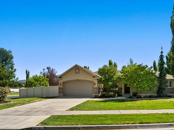 564 N Spring Meadow Lane Ln W, Farmington, UT 84025