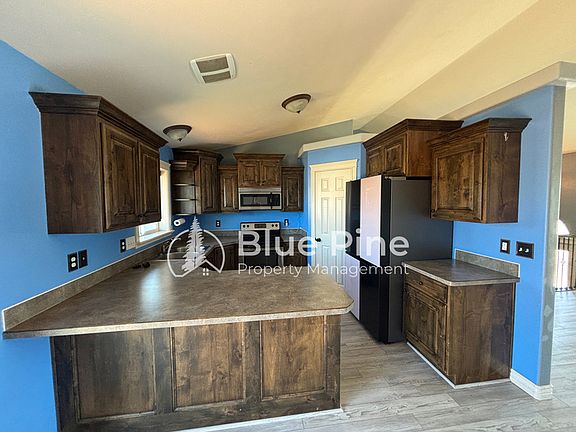 5th image of 4333 High Desert Dr