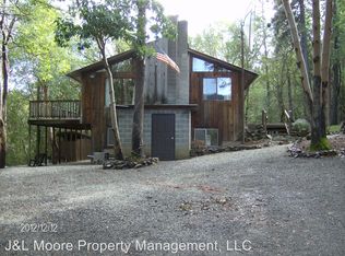 500 Broken Bow Rd, Jacksonville, OR 97530