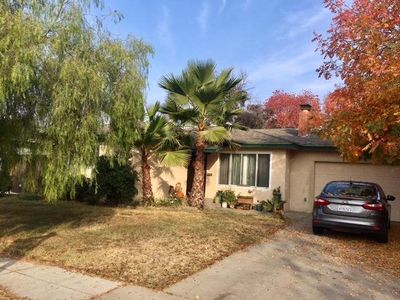 4463 E Norwich Ave, Fresno, CA, 93726