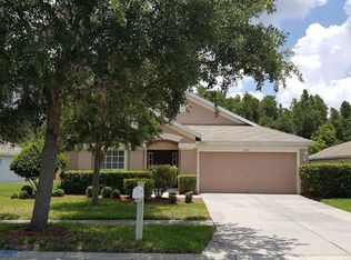 2051 Shelbourne Ct, Zephyrhills, FL 33543