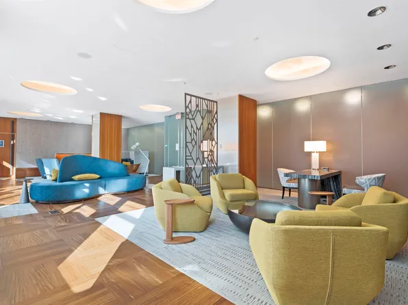 77 Hudson Street image 31 of 35