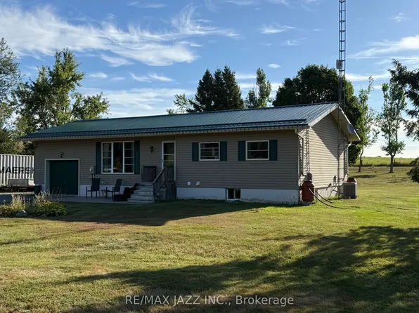 1967 Comstock Line, Asphodel Norwood, ON K0L 2V0