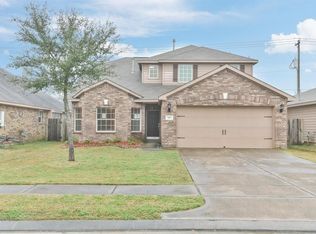 907 Paradise Rd, Baytown, TX 77521