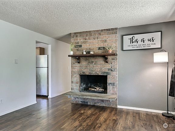 2nd image of 17511 10th Avenue Ct E