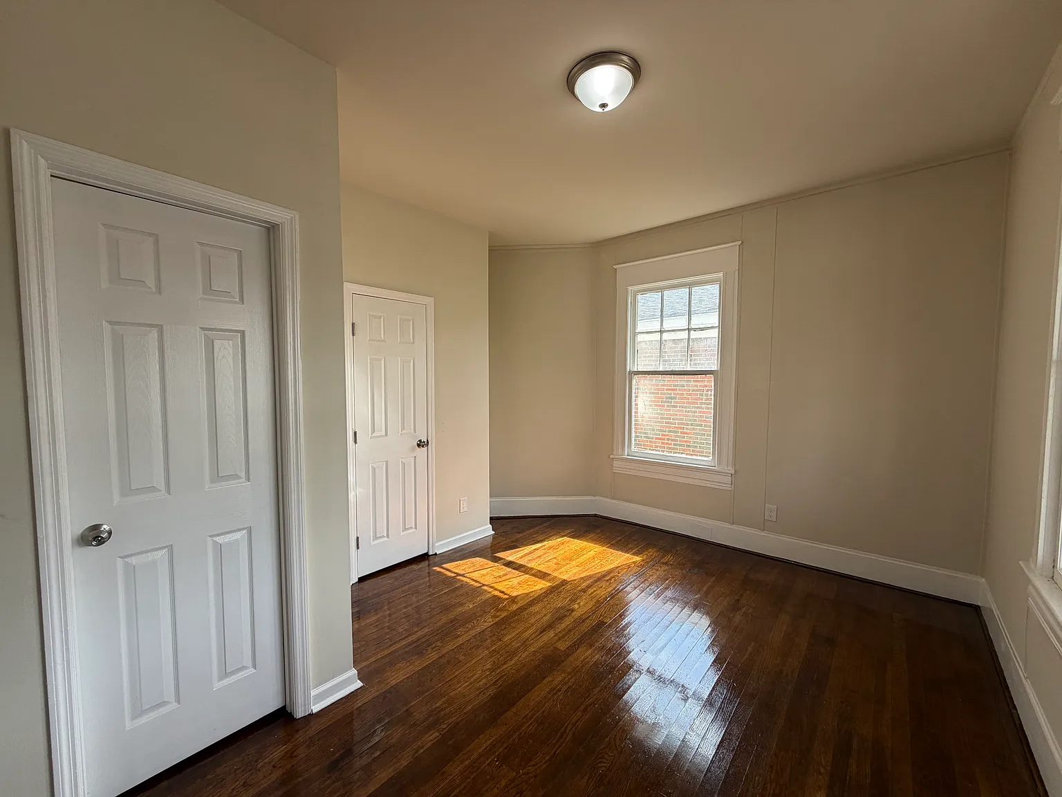4 bed, 1594 sqft, $1,350 — Photo 4