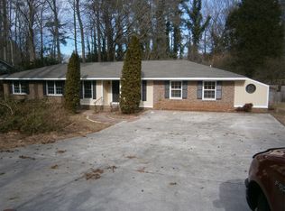 1526 Greenbrook Dr, Austell, GA 30168