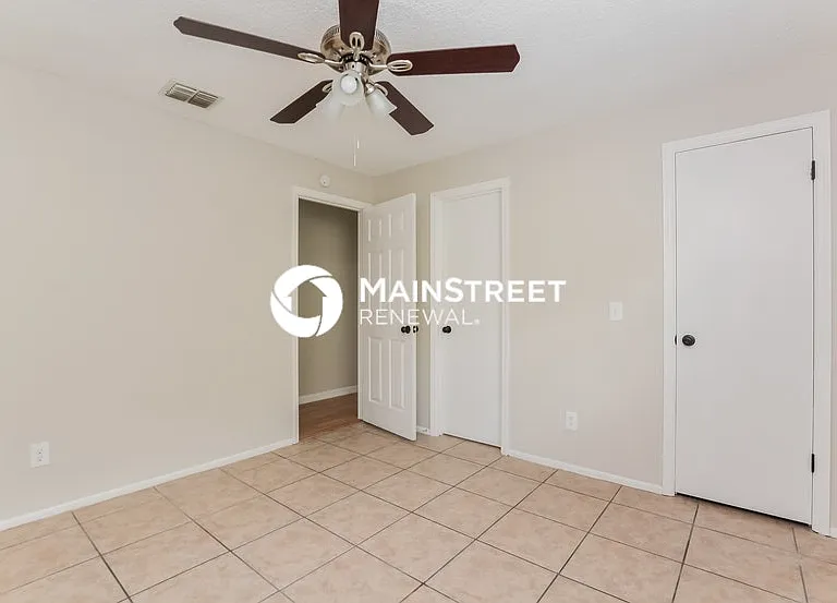 2042 Garwood Dr — Photo 14